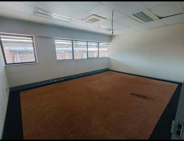 BUSINESS PROPERTY TO RENT IN RANDJESPARK